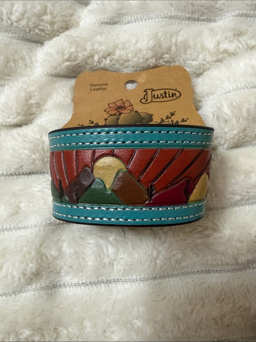 Justin Boots Teal Multi-Color Desert Scene Leather Bracelet and Earrings Set - Picture 3 of 6